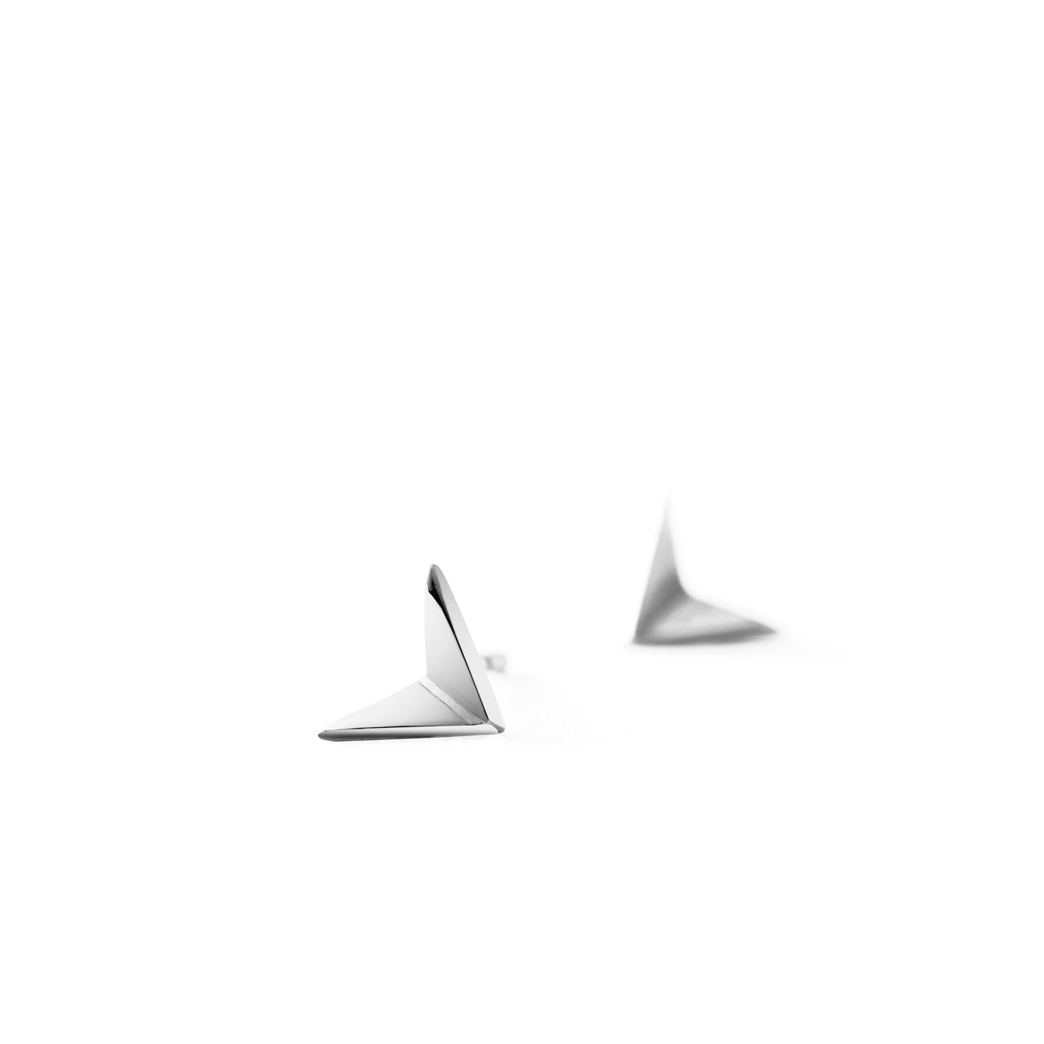 Small and cute bird earrings