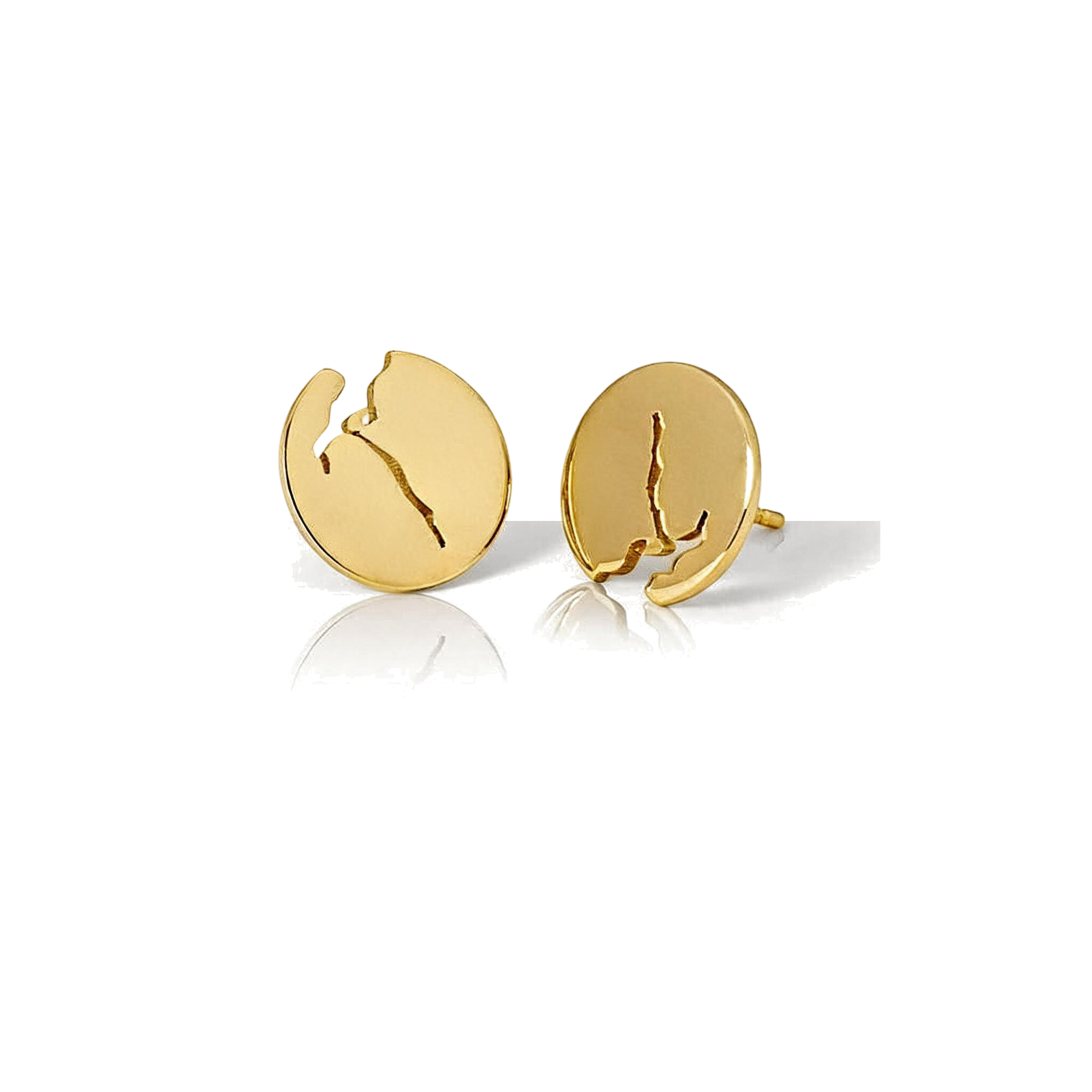 Fjord stud earrings 12 mm in 14k gold from Ekenberg Scandinavia's Fjords of Norway collection