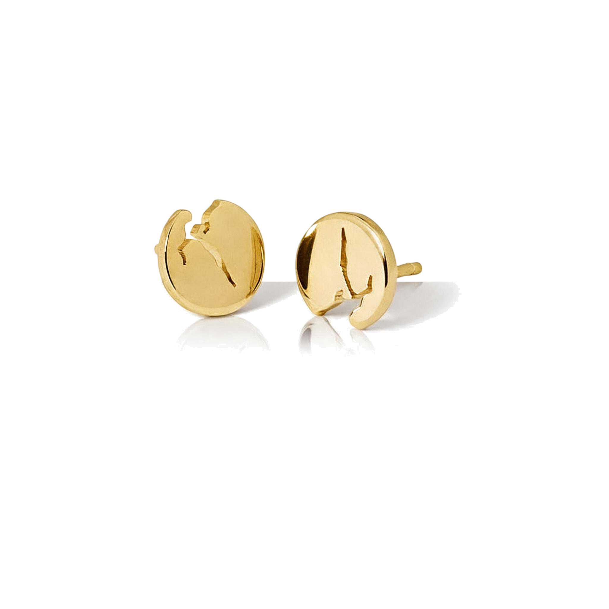 Fjord stud earrings 9 mm in 14k gold from Ekenberg Scandinavia's Fjords of Norway collection