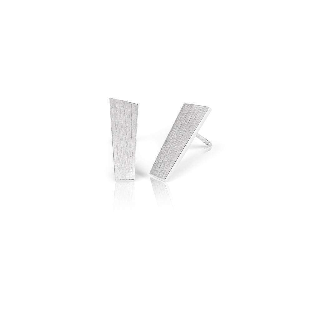 Silver earrings with a matte finish from the Pulpit Rock collection