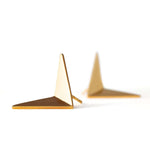 Large gold earrings inspired by the migratory birds