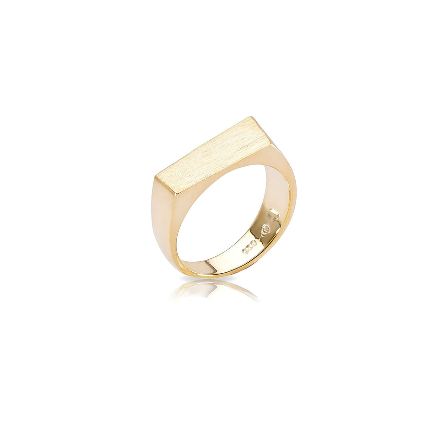 Signet ring in gold by Ekenberg